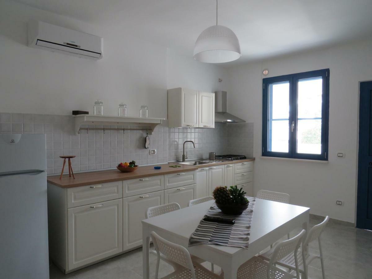 Casa Vacanza Afe A Pochi Passi Dal Mare Mattinata Bagian luar foto