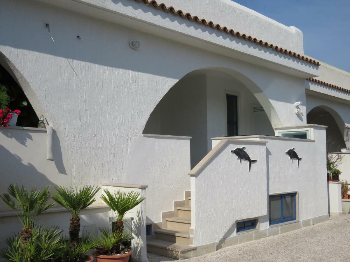 Casa Vacanza Afe A Pochi Passi Dal Mare Mattinata Bagian luar foto