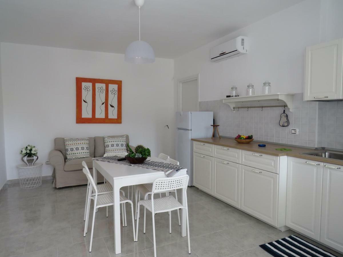 Casa Vacanza Afe A Pochi Passi Dal Mare Mattinata Bagian luar foto